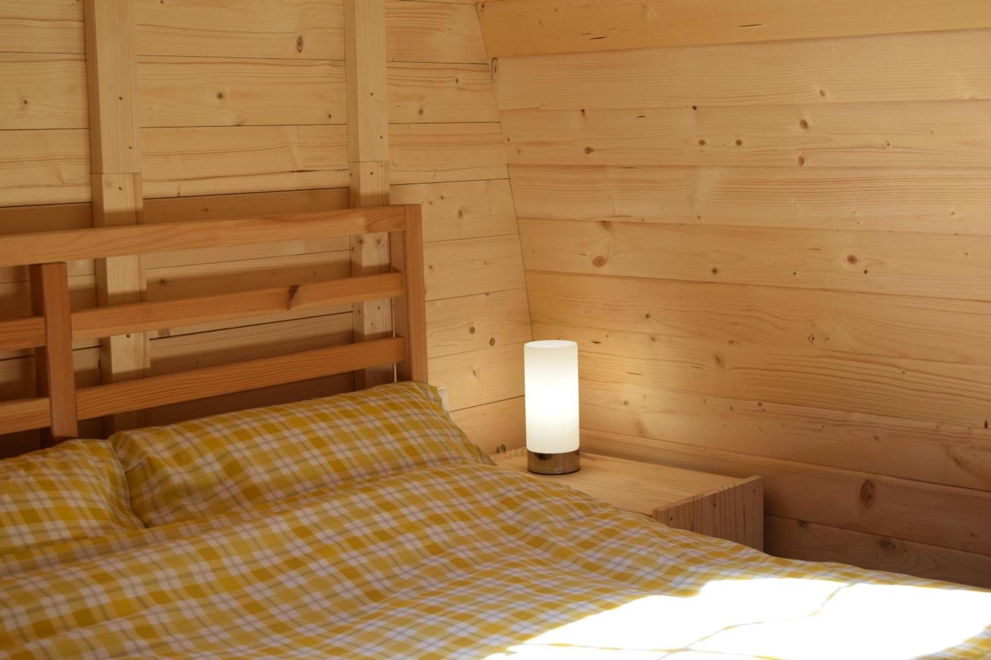 Châteaulin La Pointe Camping מראה חיצוני תמונה